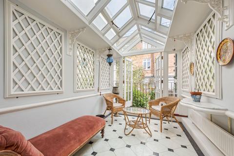 45 Abingdon Road, London, W8 6AN