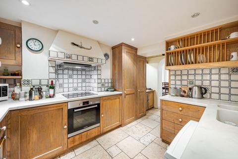 45 Abingdon Road, London, W8 6AN
