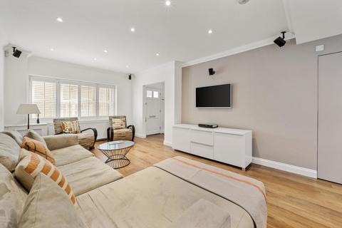 2 bedroom terraced house to rent - Shillibeer Place, London, W1H
