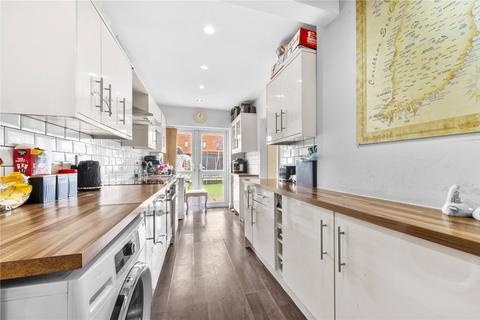 18 East Road, Feltham, TW14 8DQ