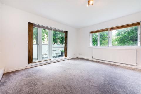 4 bedroom apartment to rent, Avenue Road, St John's Wood, London, NW8