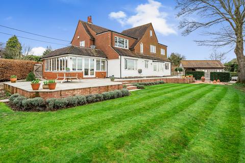 4 bedroom detached house for sale, Yopps Green, Plaxtol, TN15