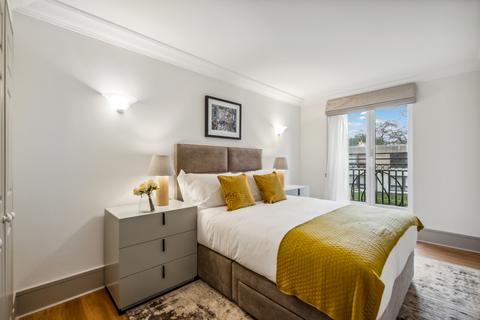 2 bedroom flat to rent, Consort Court, 31 Wrights Lane, Kensington, London