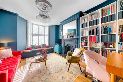 Flat 1, 41 Glenarm Road, London, E5 0LY