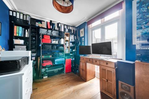 Flat 1, 41 Glenarm Road, London, E5 0LY