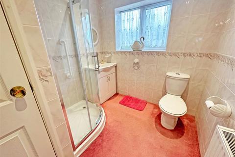 9 Kenway, Hollywood, Birmingham, B47 5LG