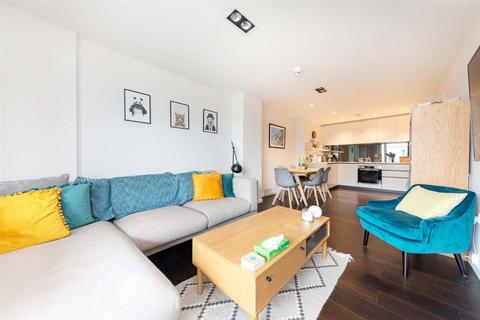 2 bedroom flat to rent, Wharf Road, Islington, London