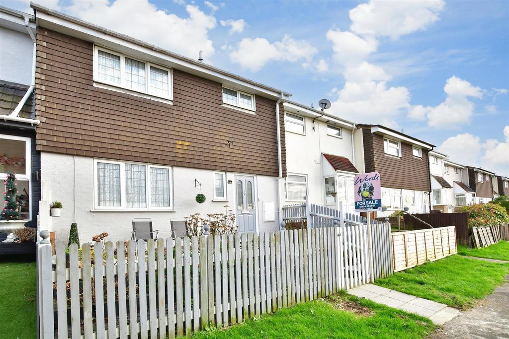 Shackleton Close, Chatham, Kent 3 bed terraced house for sale £270,000
