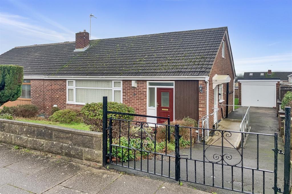 Runcorn WA7 2 bed bungalow for sale £180,000