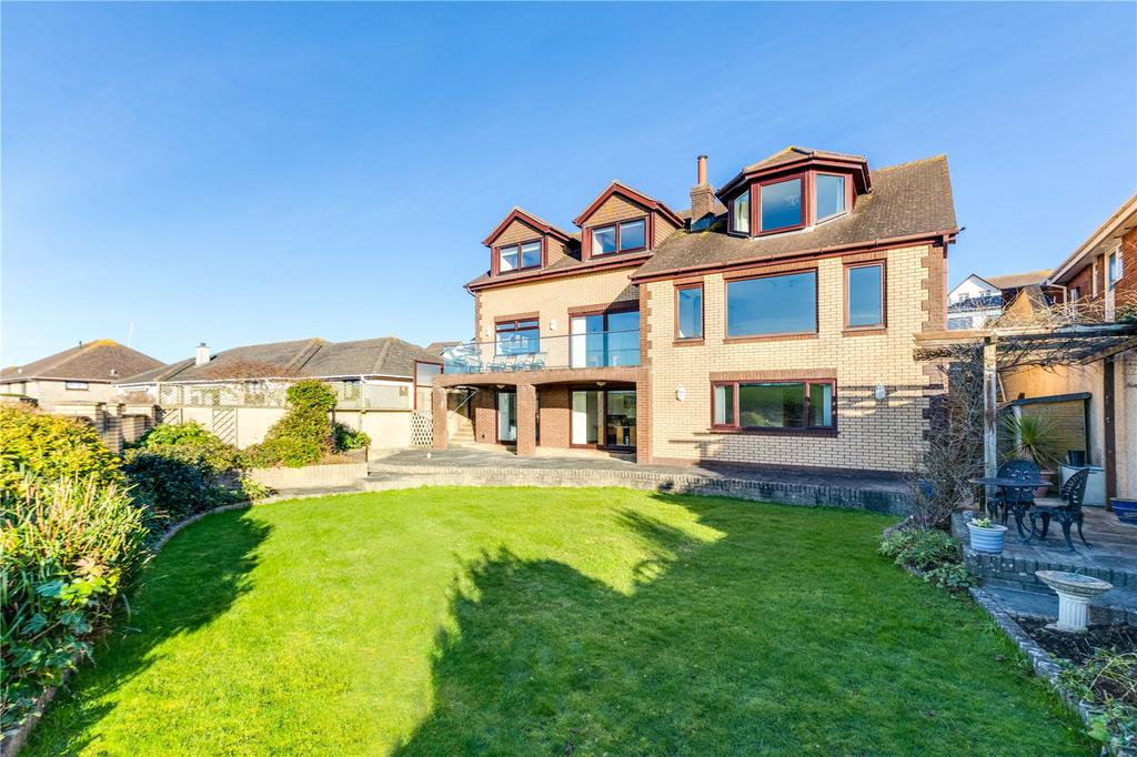 Trevean Way, Newquay, Cornwall, TR7 4 bed detached house for sale £