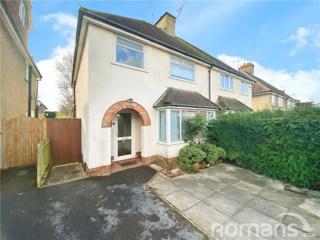Weydon Hill Road, Farnham, Surrey 3 bed semidetached house for sale