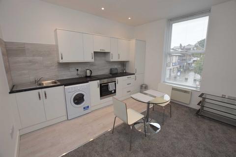 1 bedroom flat for sale - Cross Street, Altrincham, Cheshire, WA14