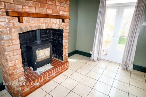 3 bedroom terraced house for sale, Victor Street, Stone