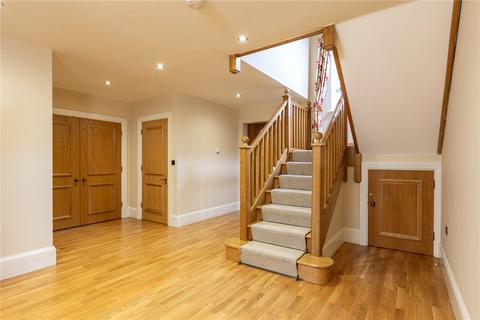 5 bedroom detached house to rent, Marley Common, Haslemere, Surrey, GU27