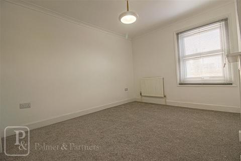 2 bedroom terraced house to rent, Priory Street, Colchester, Essex, CO1