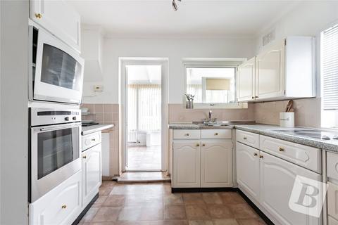 47 Esk Way, Romford, RM1 4YH