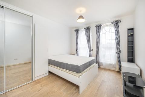 2 bedroom flat for sale, Frederick Square, London, SE16