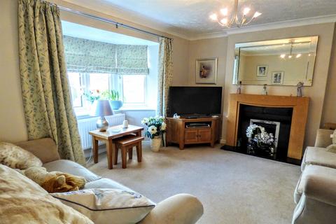 3 Colemere Close, Padgate, Warrington, WA1 4LA