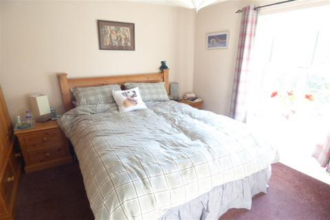 43 Barbondale Close, Great Sankey, Warrington, WA5 3GY