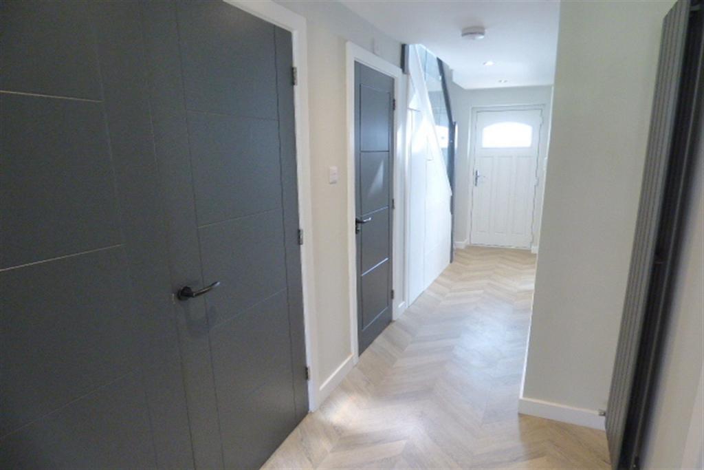 Hall b