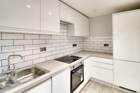 2 bedroom apartment to rent, Taeping Street, London