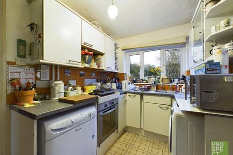 2 bedroom semi-detached house for sale, Worcester Close, Southcote, Reading, Berkshire, RG30