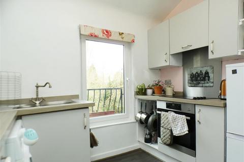 1 bedroom apartment for sale, Hollinside, Huyton, Liverpool