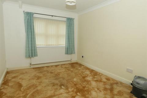 3 bedroom bungalow for sale - Liverpool L36