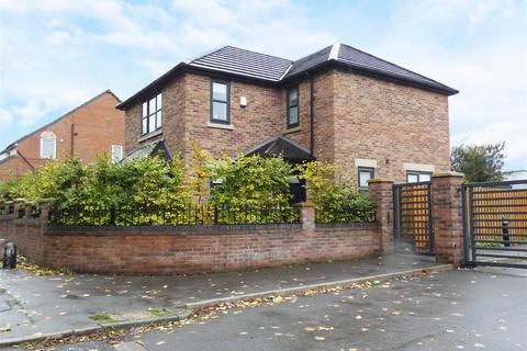 4 bedroom detached house for sale, John Molyneux VC Close, Sutton, St Helens