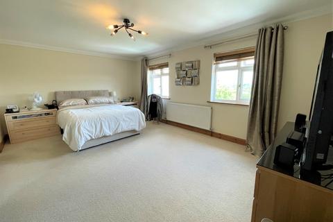 Hawthorns Burrettgate Road, Wisbech, PE14 7BN