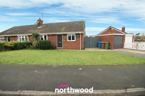 2 bedroom bungalow for sale - South Parkway, Snaith, Goole, DN14