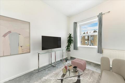 Flat 4, 19 Gloucester Road, London, W3 8PD