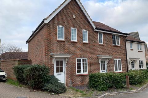 2 bedroom semi-detached house to rent, Beatty Rise, Spencers Wood, Reading, Berkshire, RG7