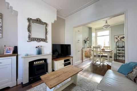 73 Okehampton Road, Exeter, EX4 1EP