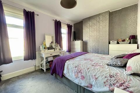 73 Okehampton Road, Exeter, EX4 1EP