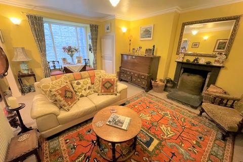 4 bedroom character property for sale, The Dower House 22 Fore Street, Lostwithiel