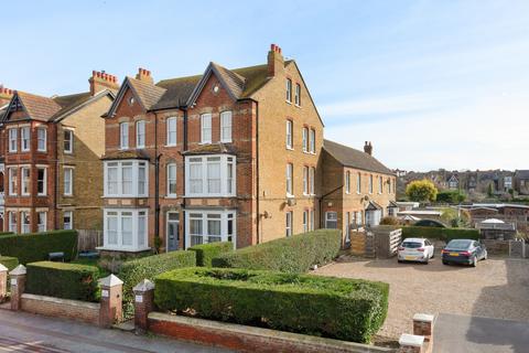 2 bedroom flat for sale, Kent Coast Mansions, 23 Canterbury Road, Herne Bay, Kent