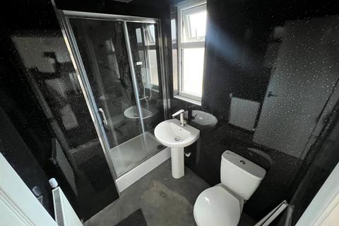 1 bedroom flat to rent, Tulketh Crescent Preston PR2 2RJ
