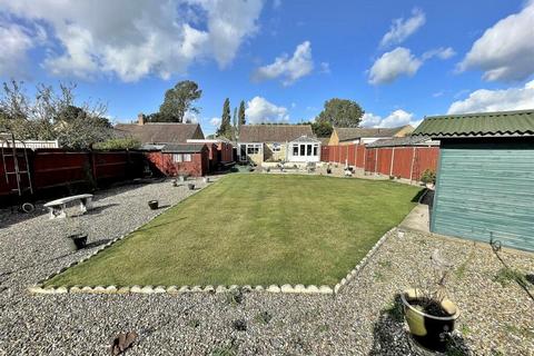 2 bedroom detached bungalow for sale, Westland Chase, King's Lynn