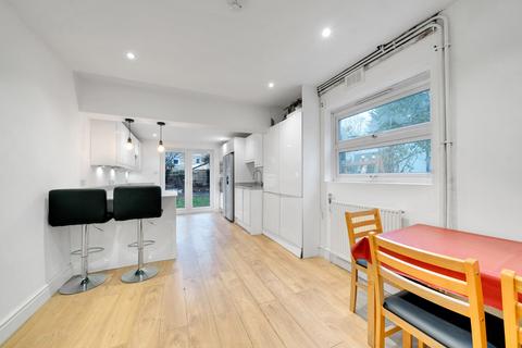 3 bedroom semi-detached house for sale, Melbourne Grove, East Dulwich SE22