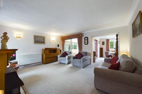 2 bedroom bungalow for sale, Swindon Lane, Cheltenham, Gloucestershire, GL50