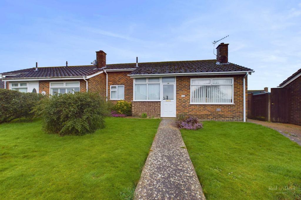 Seven Sisters Road, Lower Willingdon 2 bed semidetached bungalow for