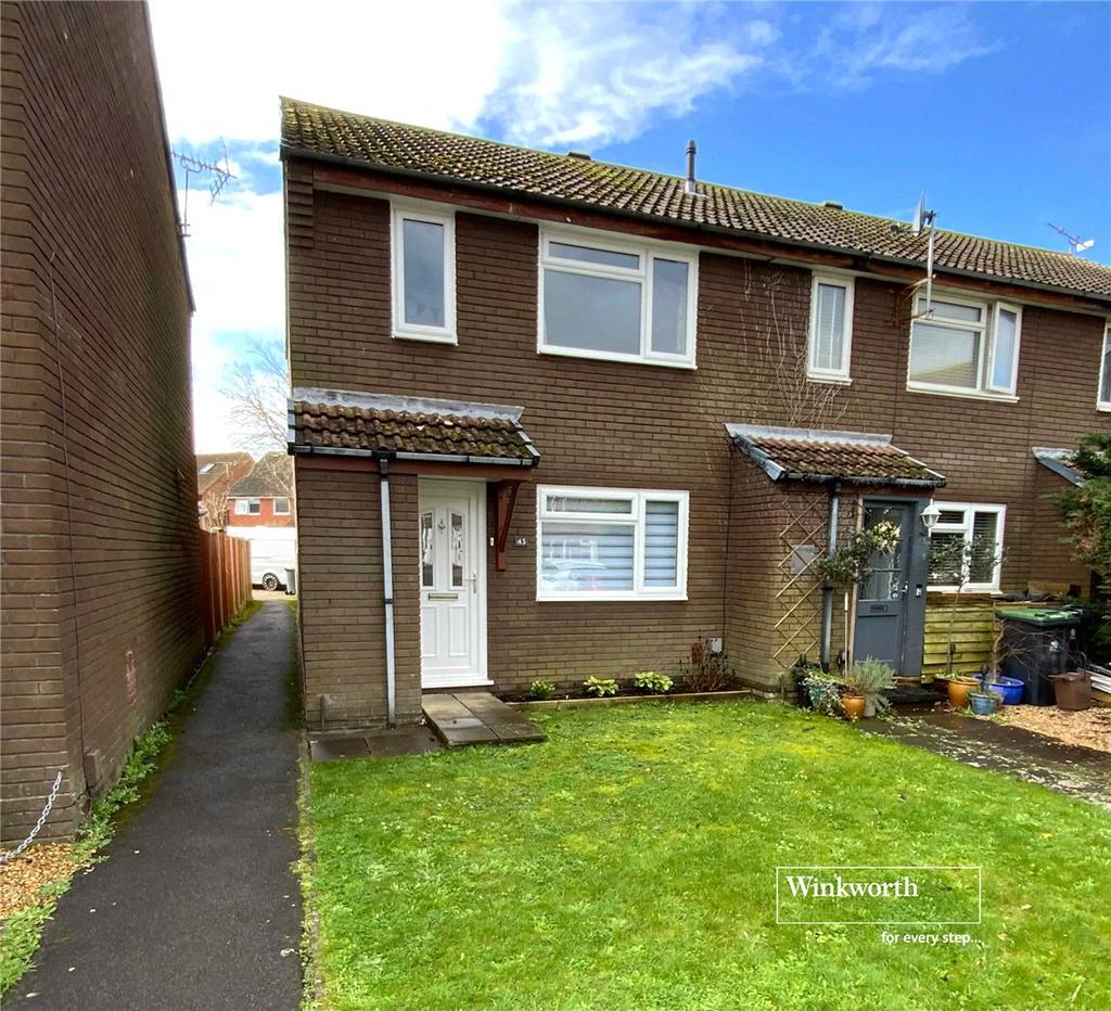 Comet Way, Christchurch, Dorset, BH23 3 bed end of terrace house for