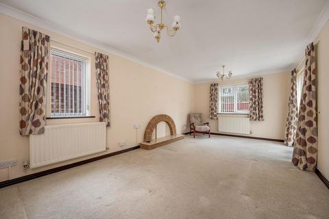 30 Chatsfield, Werrington, Peterborough, PE4 5DJ