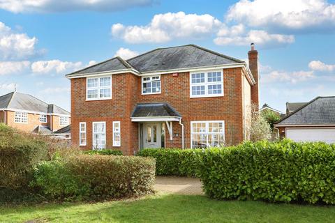 4 bedroom detached house for sale, Kite Wood Road, Penn, High Wycombe, HP10