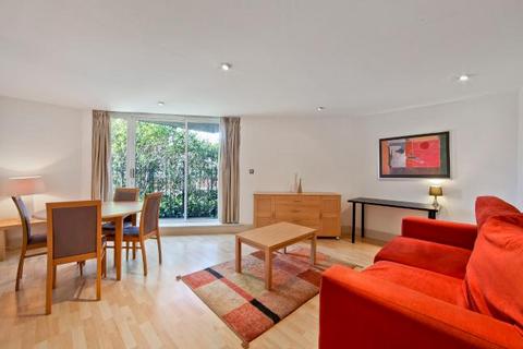 1 bedroom apartment for sale, Newton Place, London E14