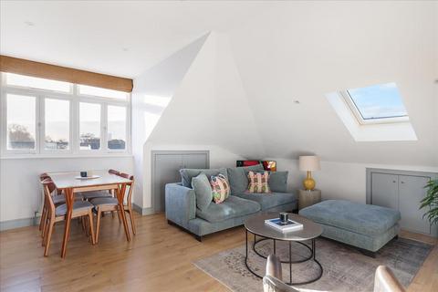 1 bedroom apartment for sale, Fulham Palace Road, Hammersmith, London, W6