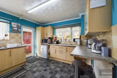 60 Clover Road, Attleborough, NR17 2JQ