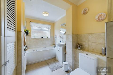 60 Clover Road, Attleborough, NR17 2JQ