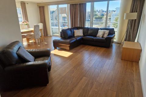 2 bedroom flat to rent, Queens Lane North, West End, Aberdeen, AB15